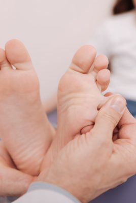 Neat,Skillful,Rheumatologist,Massaging,Patients,Toes